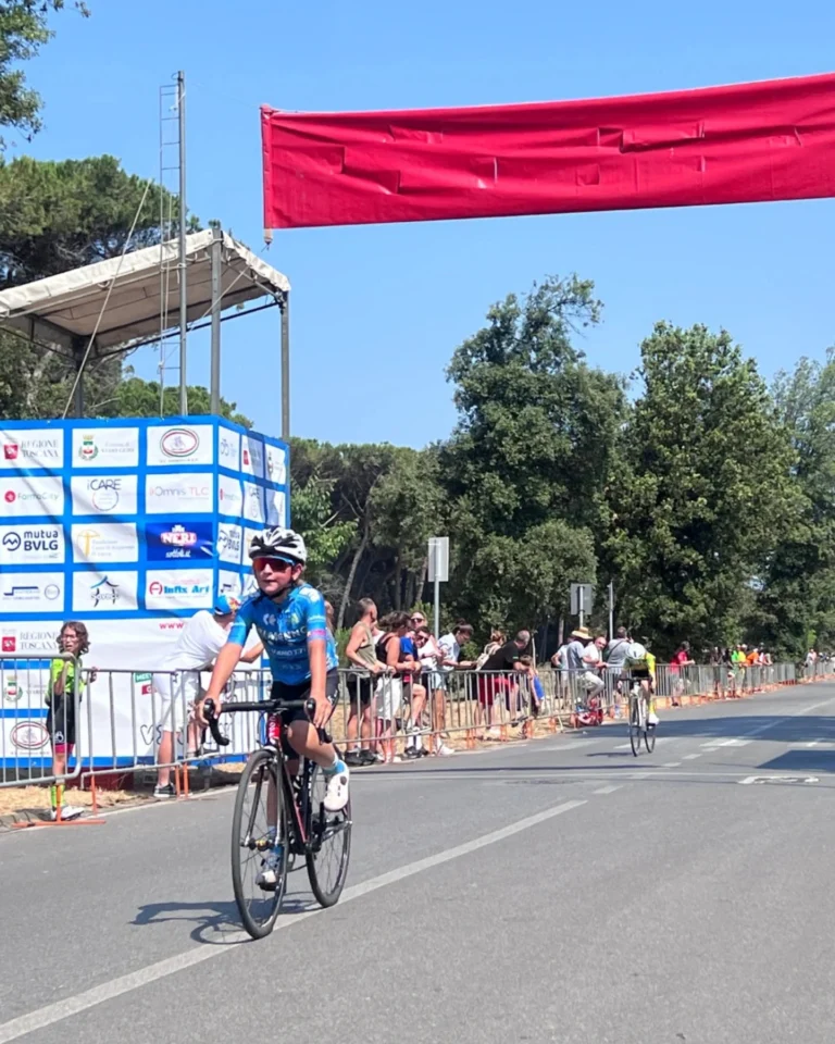 Instagram post from meetingviareggio. This post is in position 0.