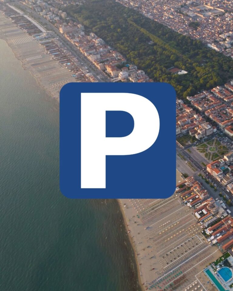 Instagram post from meetingviareggio. This post is in position 1.