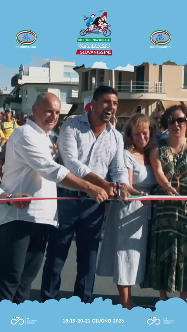 Instagram post from meetingviareggio. This post is in position 1.