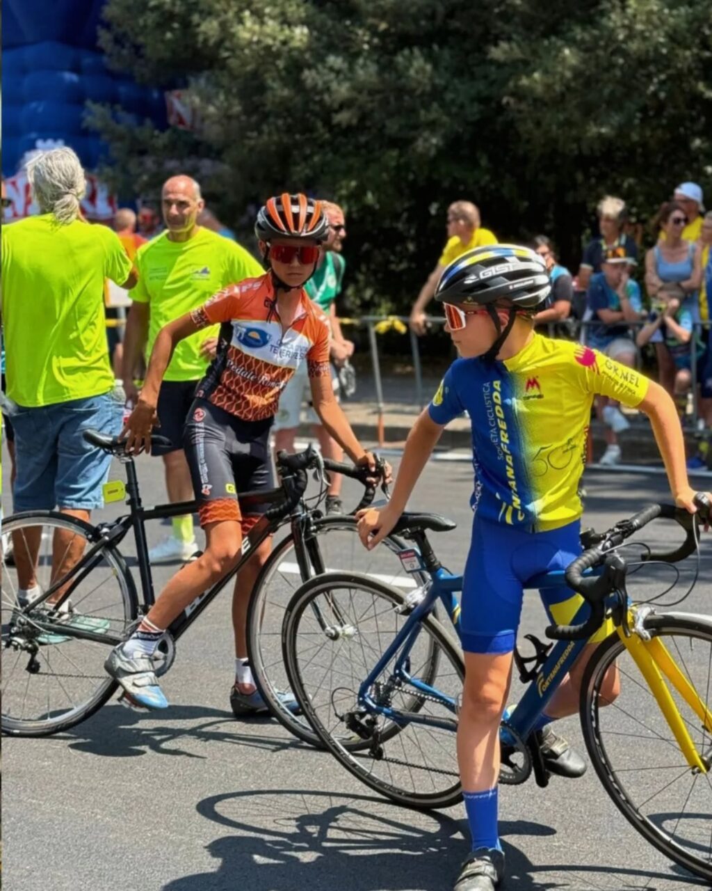 Instagram post from meetingviareggio. This post is in position 3.