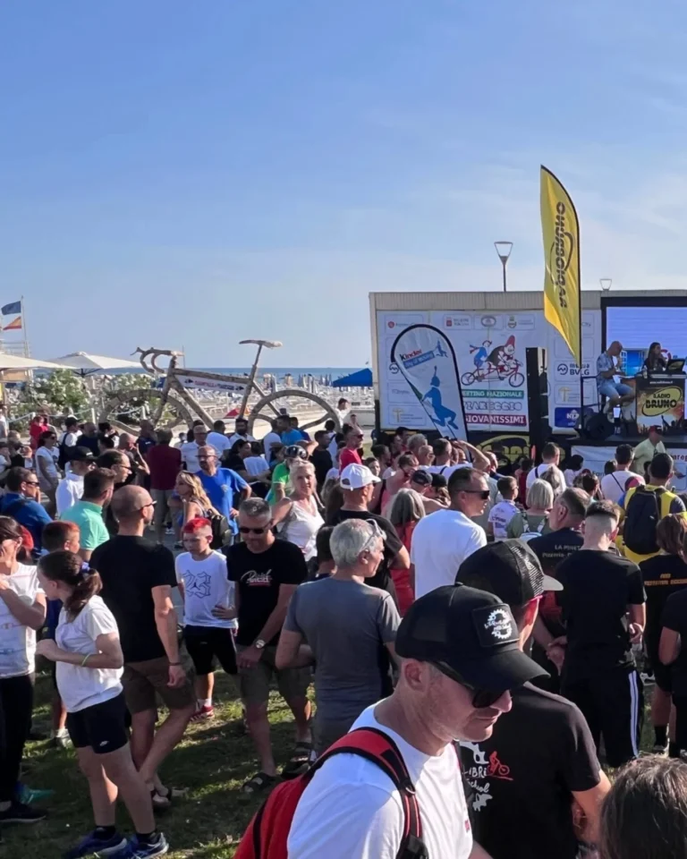 Instagram post from meetingviareggio. This post is in position 4.