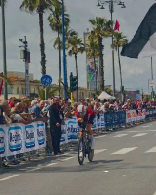 Instagram post from meetingviareggio. This post is in position 5.